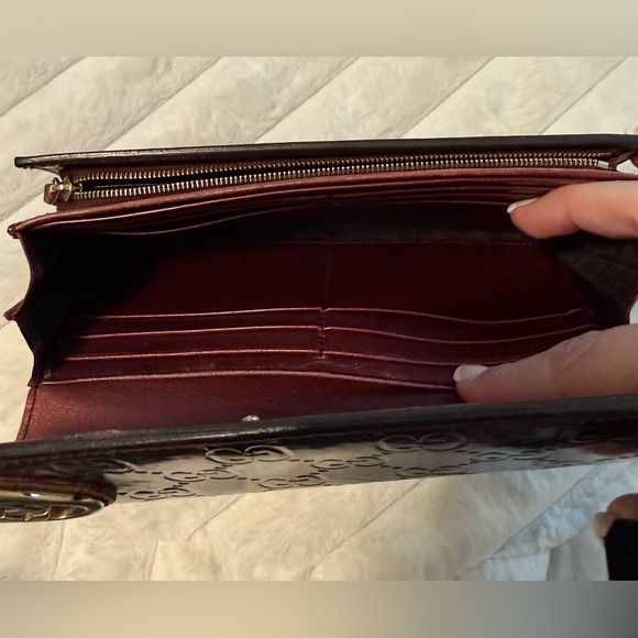 VGC/Excellent Authentic Gucci Guccissima Burgundy Wallet - Picture 8 of 9
